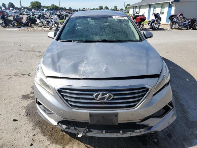 Photo 4 VIN: 5NPE24AA6HH464438 - HYUNDAI SONATA 