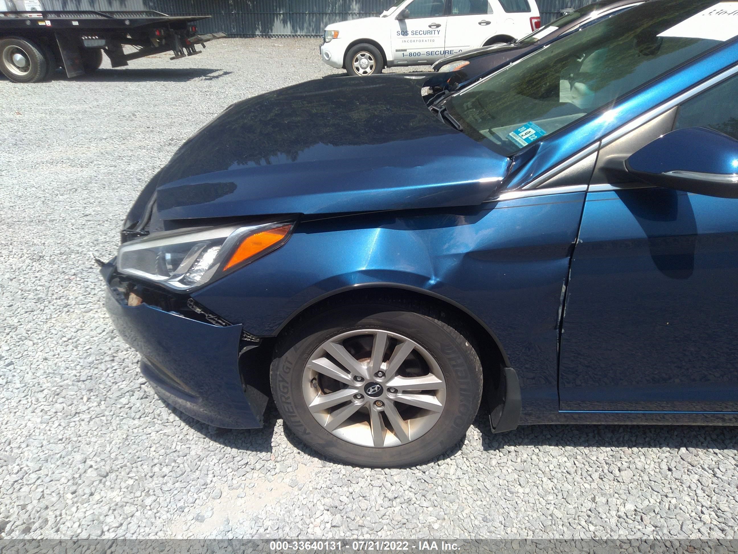 Photo 11 VIN: 5NPE24AA7FH141111 - HYUNDAI SONATA 