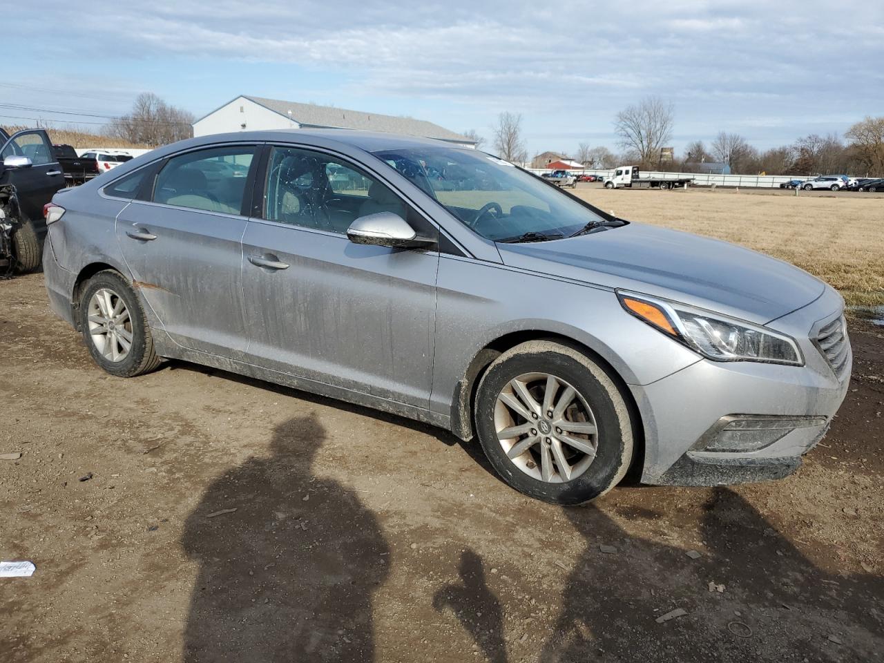 Photo 3 VIN: 5NPE24AA8FH181875 - HYUNDAI SONATA 