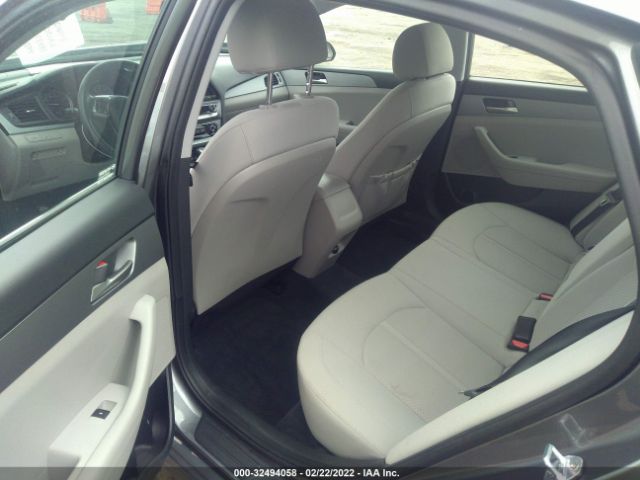 Photo 7 VIN: 5NPE24AA8JH702604 - HYUNDAI SONATA 