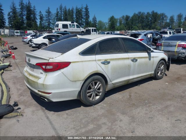 Photo 3 VIN: 5NPE24AA9FH175759 - HYUNDAI SONATA 