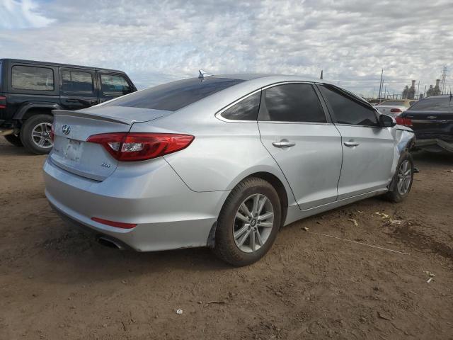 Photo 2 VIN: 5NPE24AA9FH243333 - HYUNDAI SONATA 