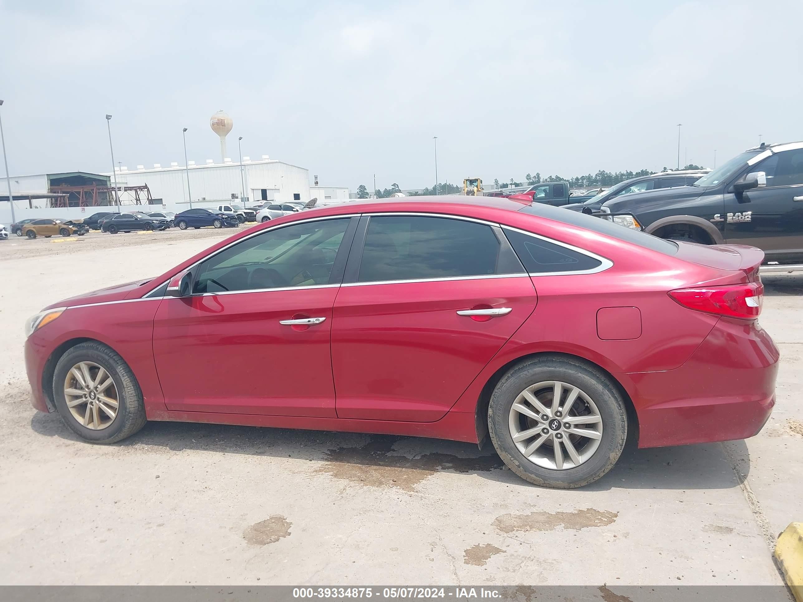 Photo 13 VIN: 5NPE24AA9FH244448 - HYUNDAI SONATA 