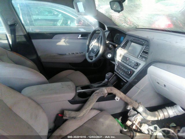 Photo 4 VIN: 5NPE24AA9HH537494 - HYUNDAI SONATA 