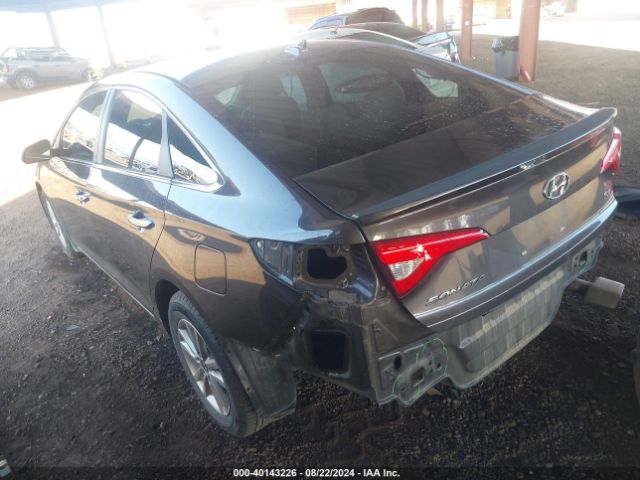 Photo 2 VIN: 5NPE24AAXFH143970 - HYUNDAI SONATA 