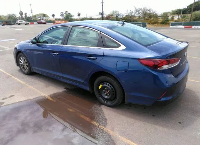 Photo 2 VIN: 5NPE24AAXJH714303 - HYUNDAI SONATA 