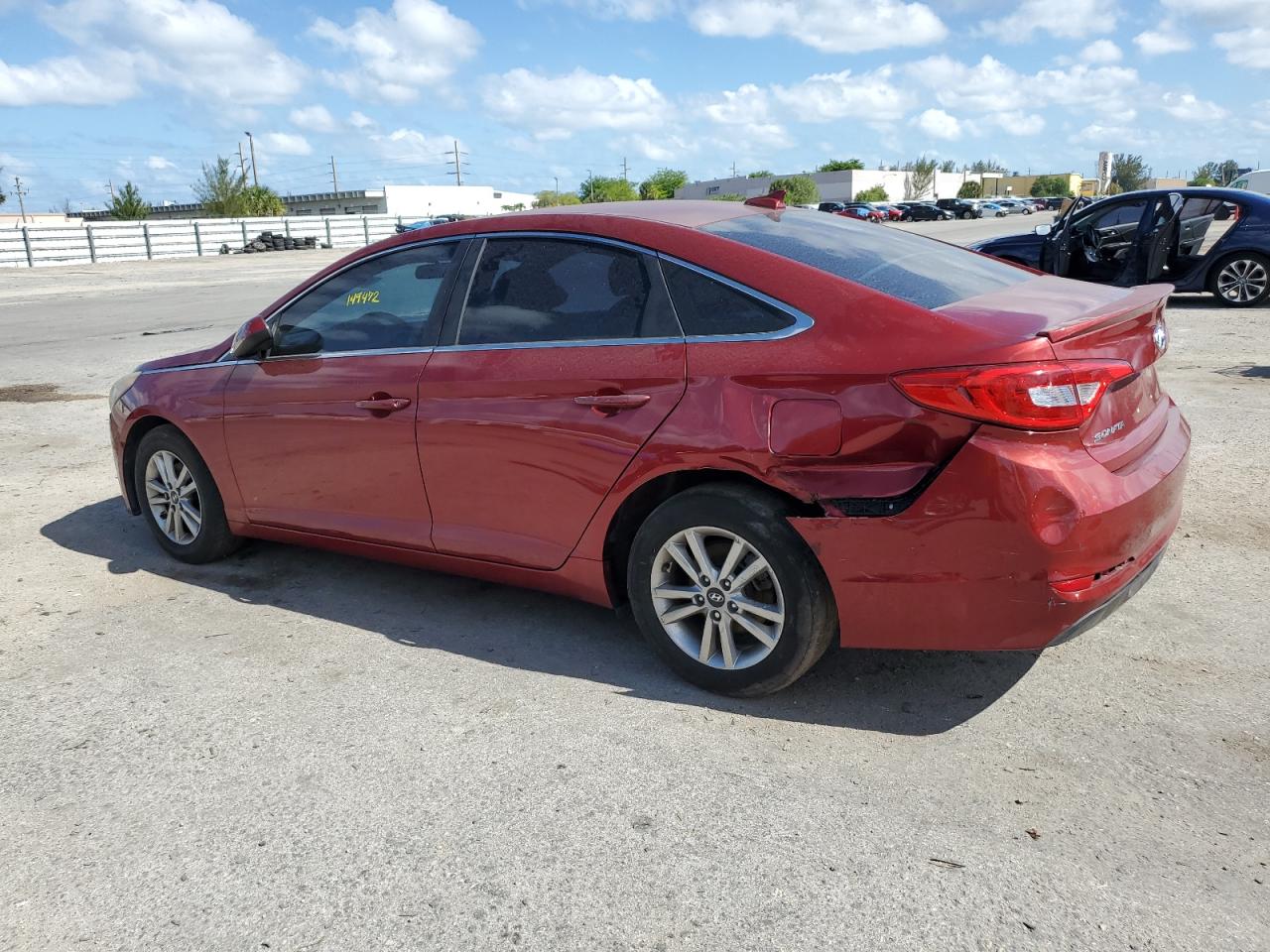 Photo 1 VIN: 5NPE24AF0FH007410 - HYUNDAI SONATA 