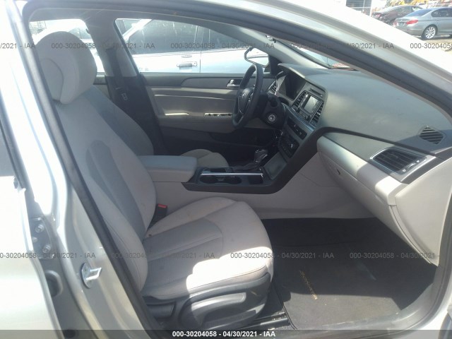 Photo 4 VIN: 5NPE24AF0FH009478 - HYUNDAI SONATA 