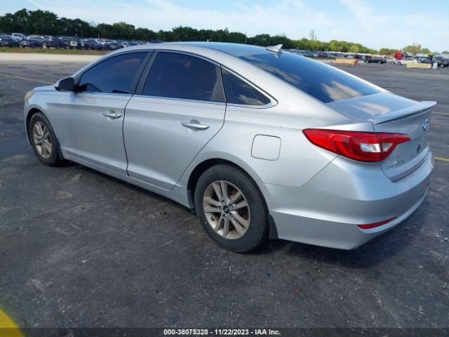 Photo 2 VIN: 5NPE24AF0FH010369 - HYUNDAI SONATA 