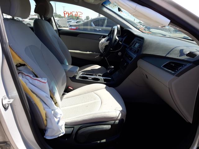 Photo 4 VIN: 5NPE24AF0FH028676 - HYUNDAI SONATA SE 