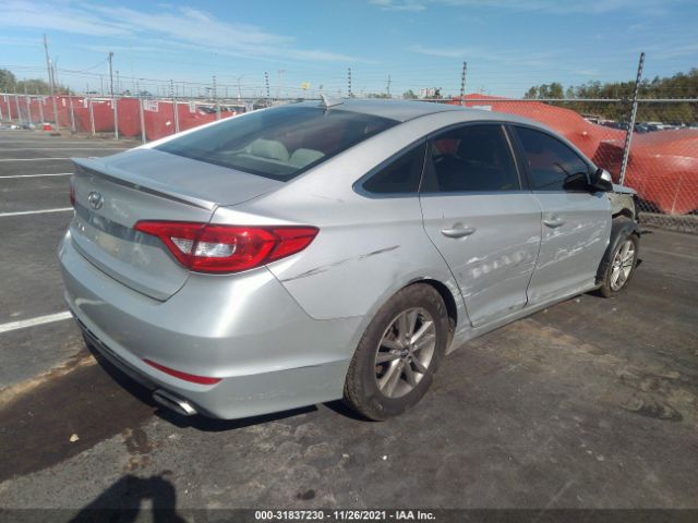 Photo 3 VIN: 5NPE24AF0FH031111 - HYUNDAI SONATA 