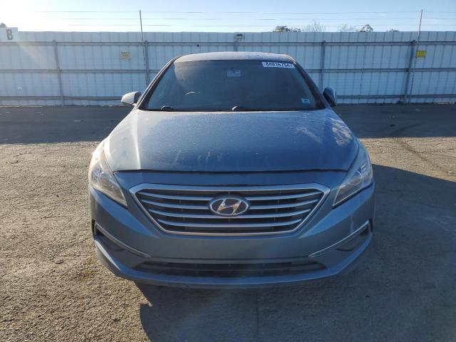 Photo 4 VIN: 5NPE24AF0FH038530 - HYUNDAI SONATA SE 