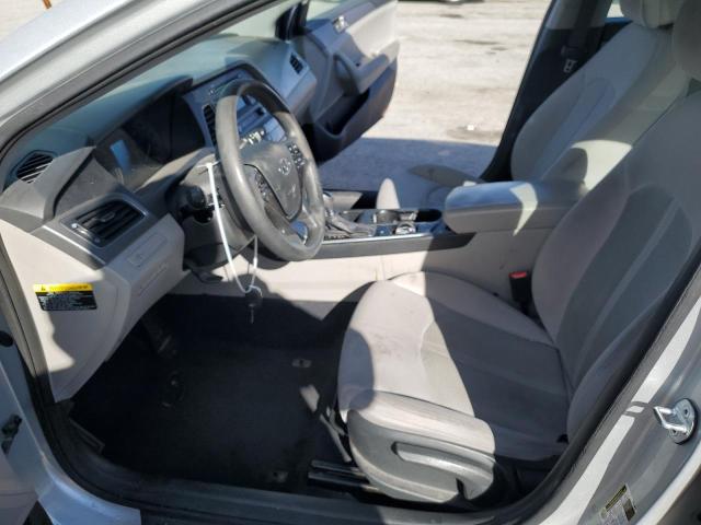 Photo 6 VIN: 5NPE24AF0FH039452 - HYUNDAI SONATA SE 