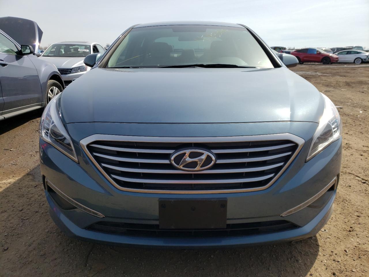 Photo 4 VIN: 5NPE24AF0FH054369 - HYUNDAI SONATA 