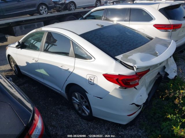 Photo 2 VIN: 5NPE24AF0FH075061 - HYUNDAI SONATA 