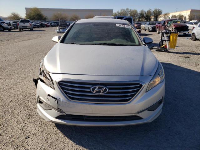 Photo 4 VIN: 5NPE24AF0FH078168 - HYUNDAI SONATA SE 