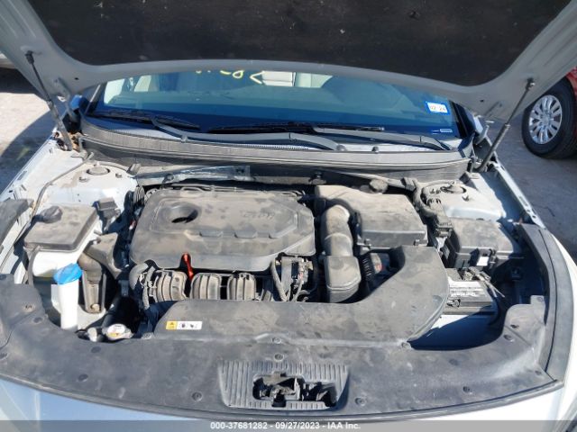 Photo 9 VIN: 5NPE24AF0FH104204 - HYUNDAI SONATA 