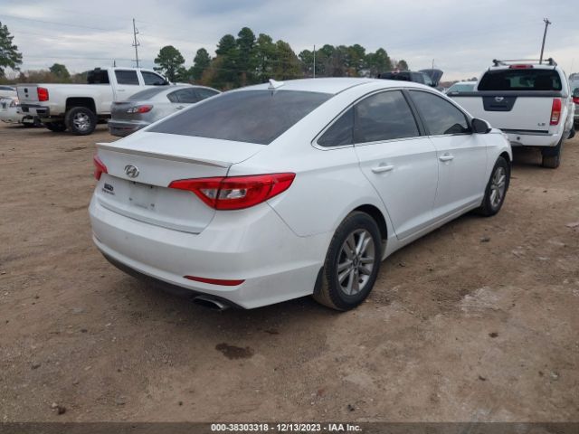 Photo 3 VIN: 5NPE24AF0FH143021 - HYUNDAI SONATA 