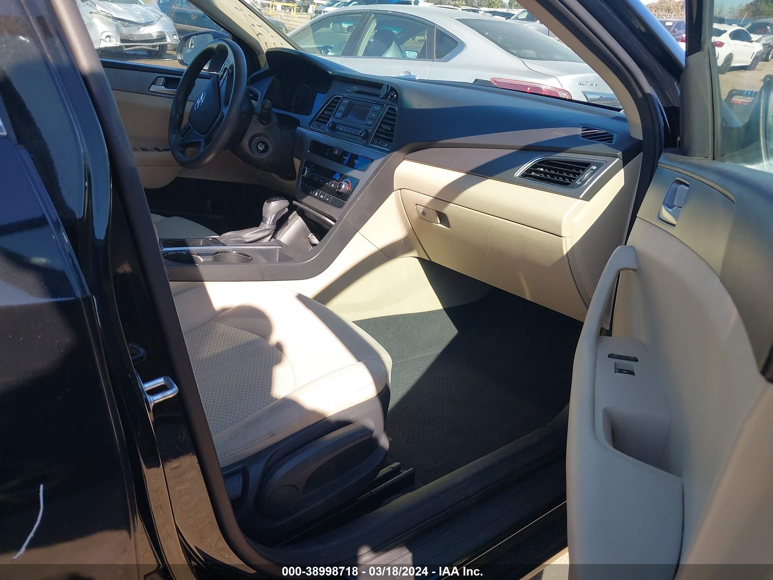 Photo 4 VIN: 5NPE24AF0FH148283 - HYUNDAI SONATA 