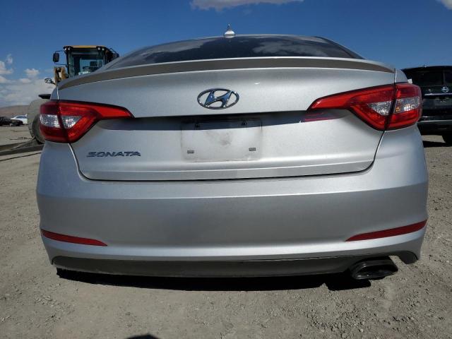 Photo 5 VIN: 5NPE24AF0FH150504 - HYUNDAI SONATA SE 