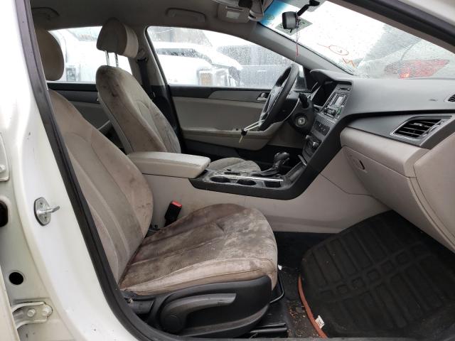 Photo 4 VIN: 5NPE24AF0FH153936 - HYUNDAI SONATA SE 