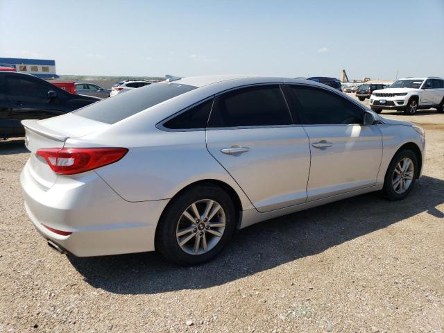 Photo 2 VIN: 5NPE24AF0FH155055 - HYUNDAI SONATA SE 