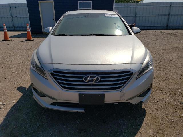 Photo 4 VIN: 5NPE24AF0FH155055 - HYUNDAI SONATA SE 