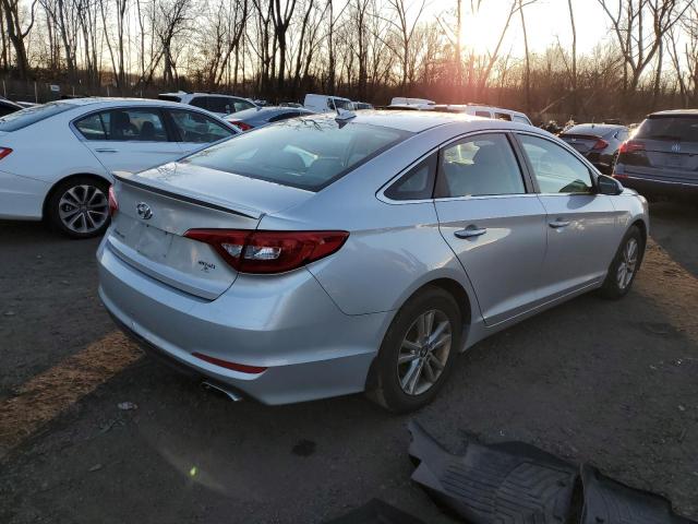 Photo 2 VIN: 5NPE24AF0FH155721 - HYUNDAI SONATA SE 