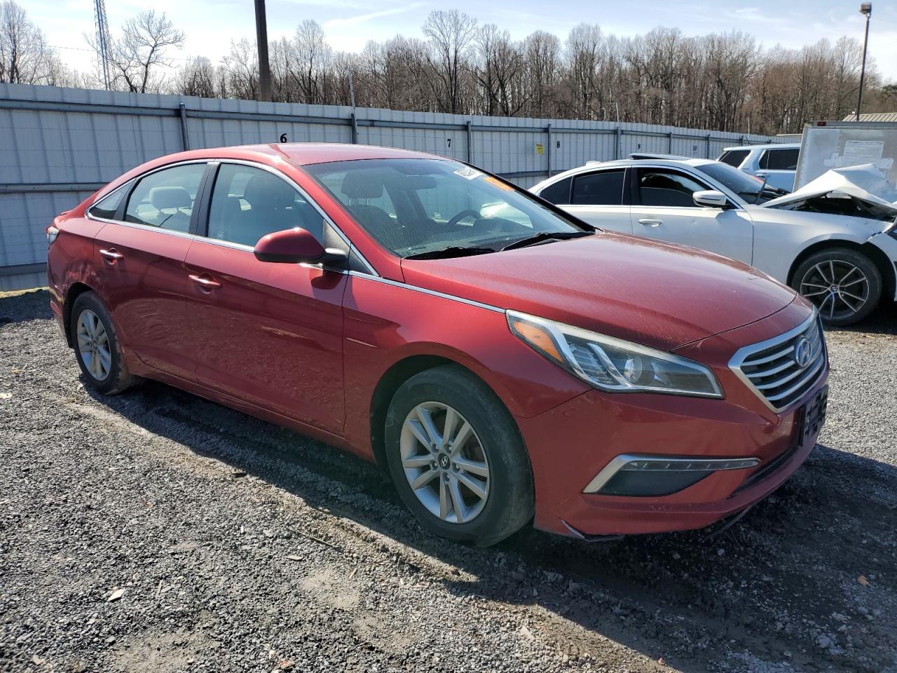 Photo 3 VIN: 5NPE24AF0FH160529 - HYUNDAI SONATA 