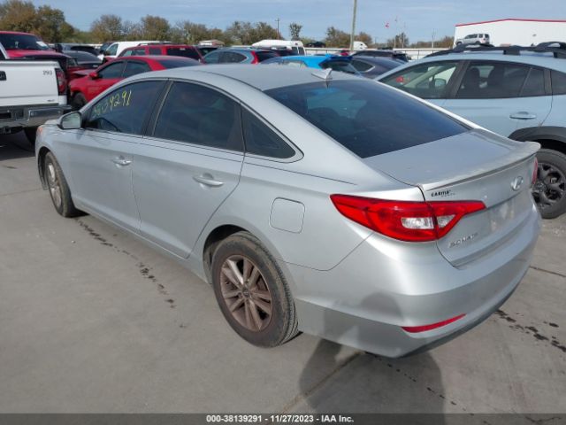 Photo 2 VIN: 5NPE24AF0FH174799 - HYUNDAI SONATA 