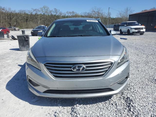 Photo 4 VIN: 5NPE24AF0FH184491 - HYUNDAI SONATA SE 