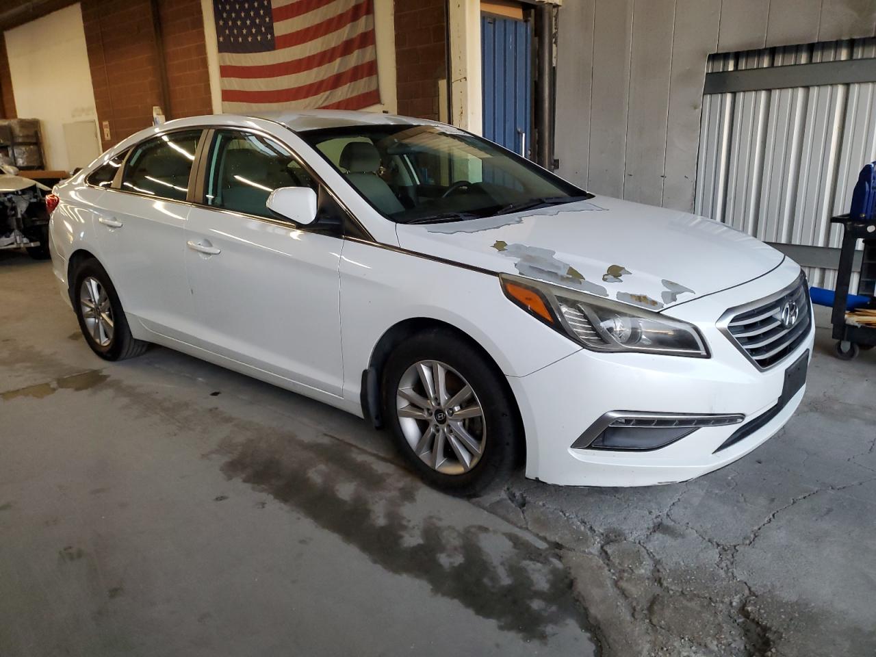 Photo 3 VIN: 5NPE24AF0FH186063 - HYUNDAI SONATA 