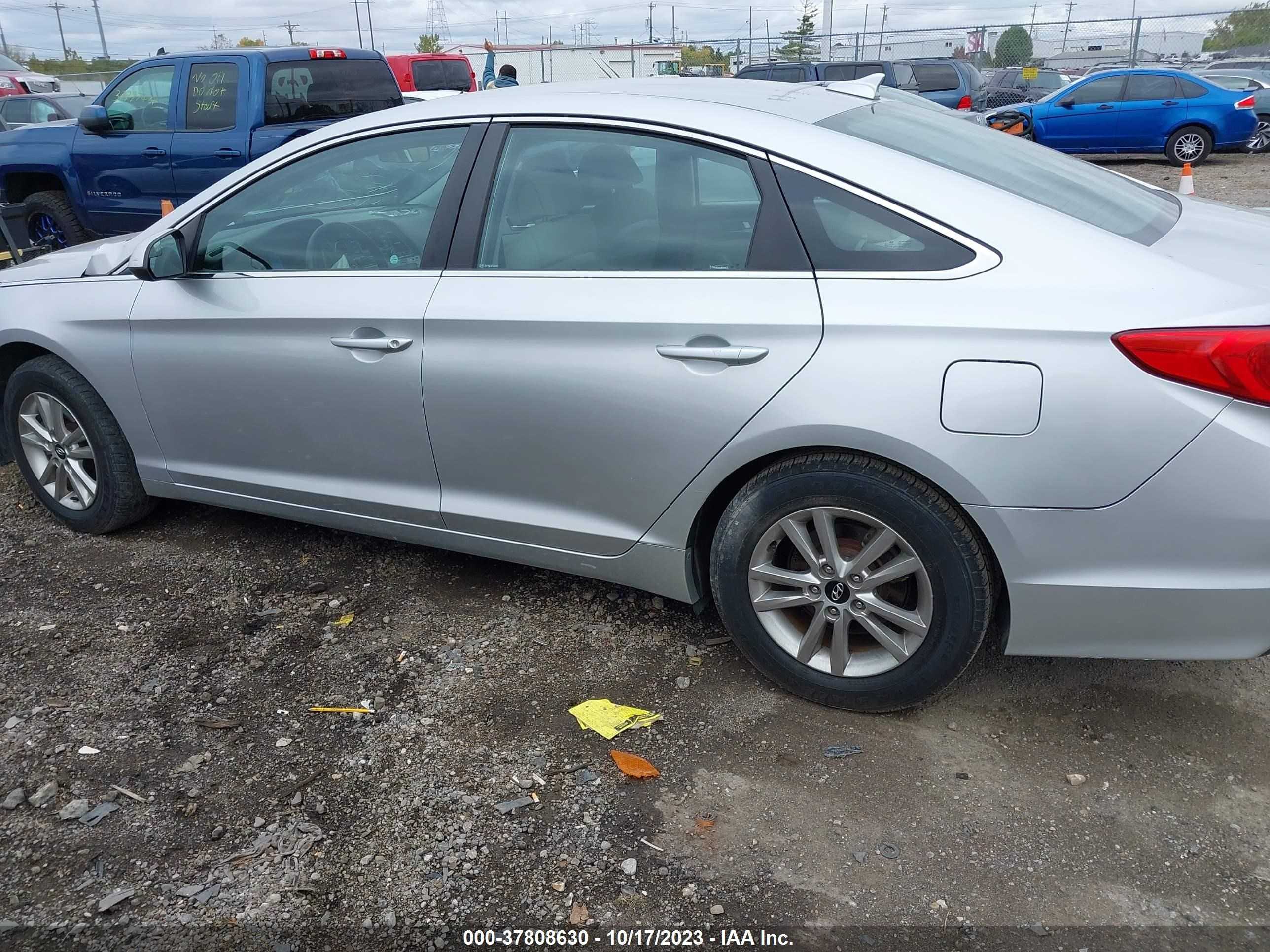 Photo 13 VIN: 5NPE24AF0FH195068 - HYUNDAI SONATA 