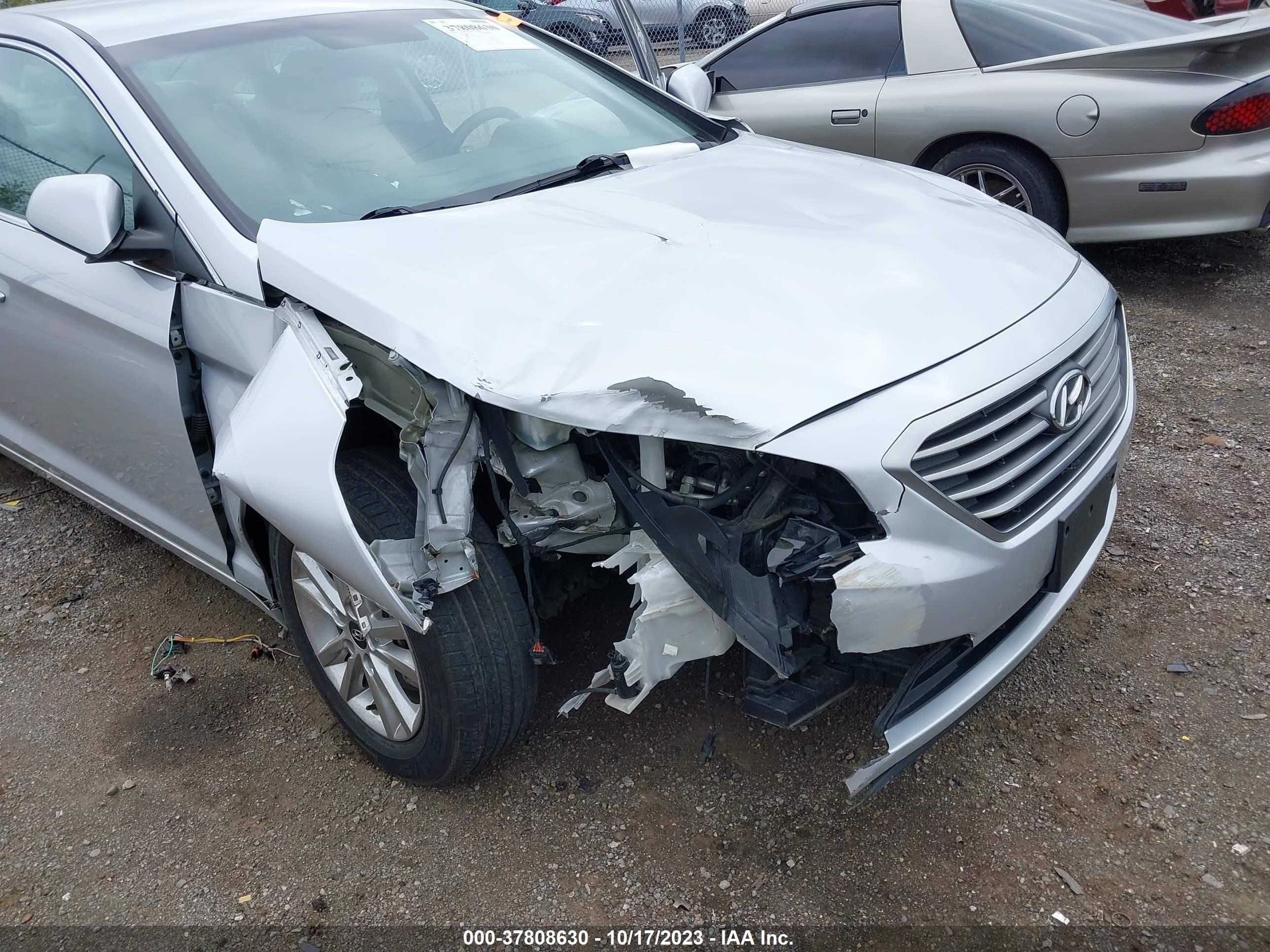 Photo 5 VIN: 5NPE24AF0FH195068 - HYUNDAI SONATA 