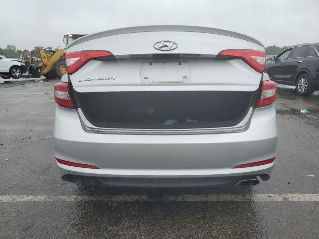 Photo 5 VIN: 5NPE24AF0FH224763 - HYUNDAI SONATA SE 