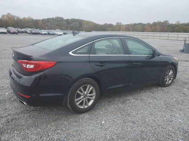 Photo 2 VIN: 5NPE24AF0FH233186 - HYUNDAI SONATA SE 