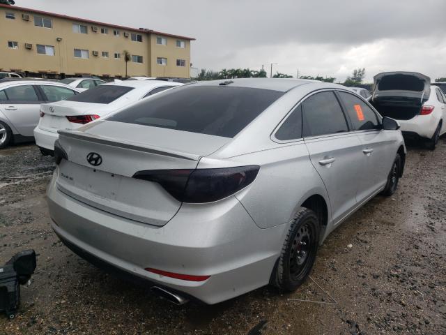 Photo 3 VIN: 5NPE24AF0FH258010 - HYUNDAI SONATA SE 