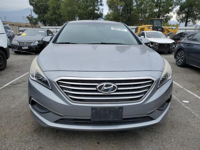 Photo 4 VIN: 5NPE24AF0GH265234 - HYUNDAI SONATA SE 