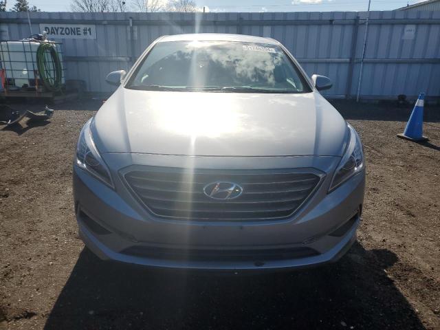 Photo 4 VIN: 5NPE24AF0GH268912 - HYUNDAI SONATA 