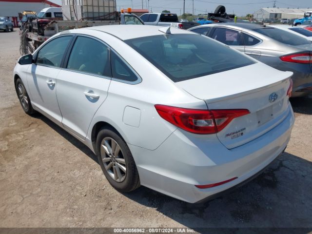 Photo 2 VIN: 5NPE24AF0GH275861 - HYUNDAI SONATA 