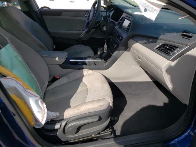 Photo 4 VIN: 5NPE24AF0GH281885 - HYUNDAI SONATA SE 