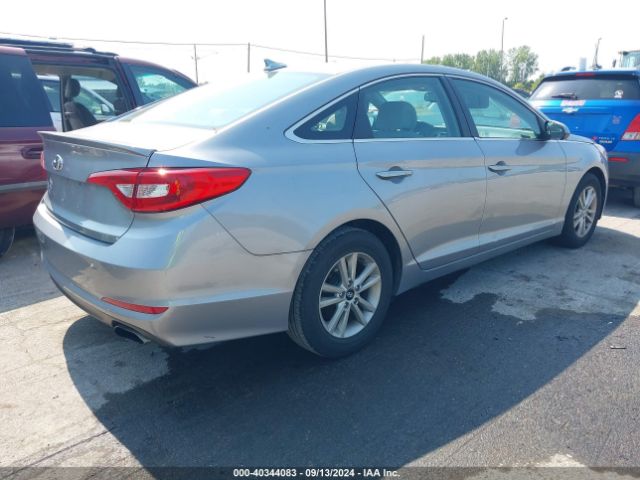 Photo 3 VIN: 5NPE24AF0GH289324 - HYUNDAI SONATA 