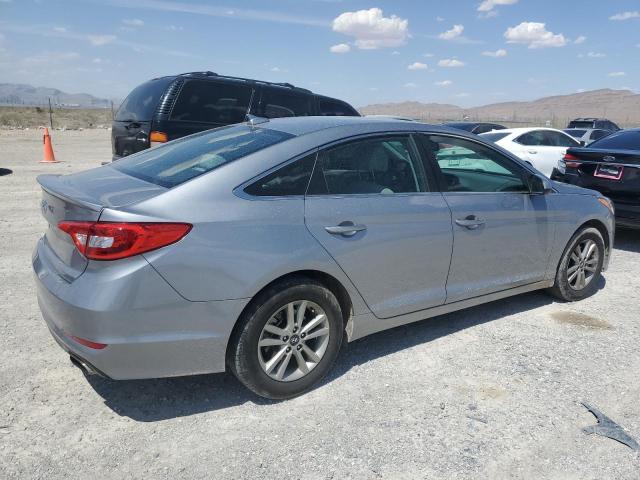 Photo 2 VIN: 5NPE24AF0GH299643 - HYUNDAI SONATA SE 