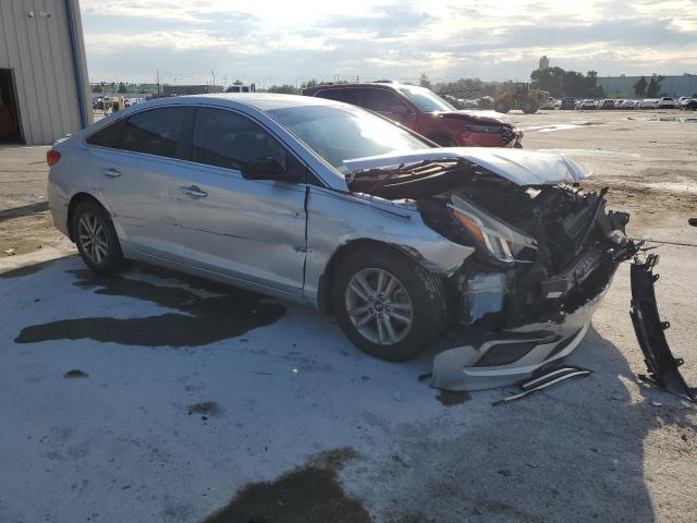 Photo 3 VIN: 5NPE24AF0GH301245 - HYUNDAI SONATA SE 