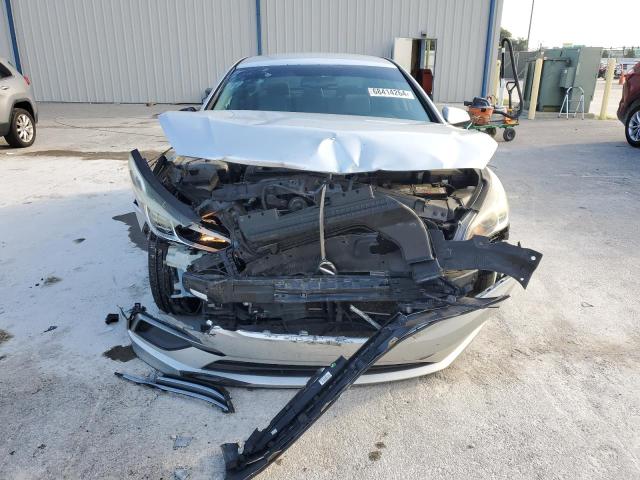 Photo 4 VIN: 5NPE24AF0GH301245 - HYUNDAI SONATA SE 