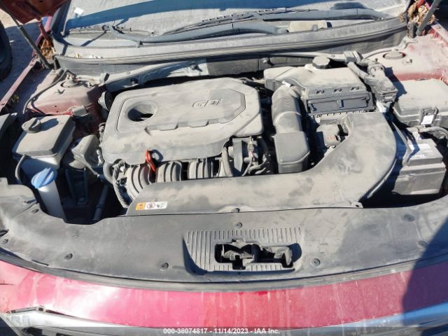 Photo 9 VIN: 5NPE24AF0GH304565 - HYUNDAI SONATA 