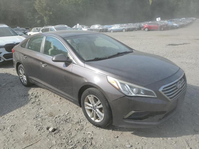 Photo 3 VIN: 5NPE24AF0GH304758 - HYUNDAI SONATA SE 