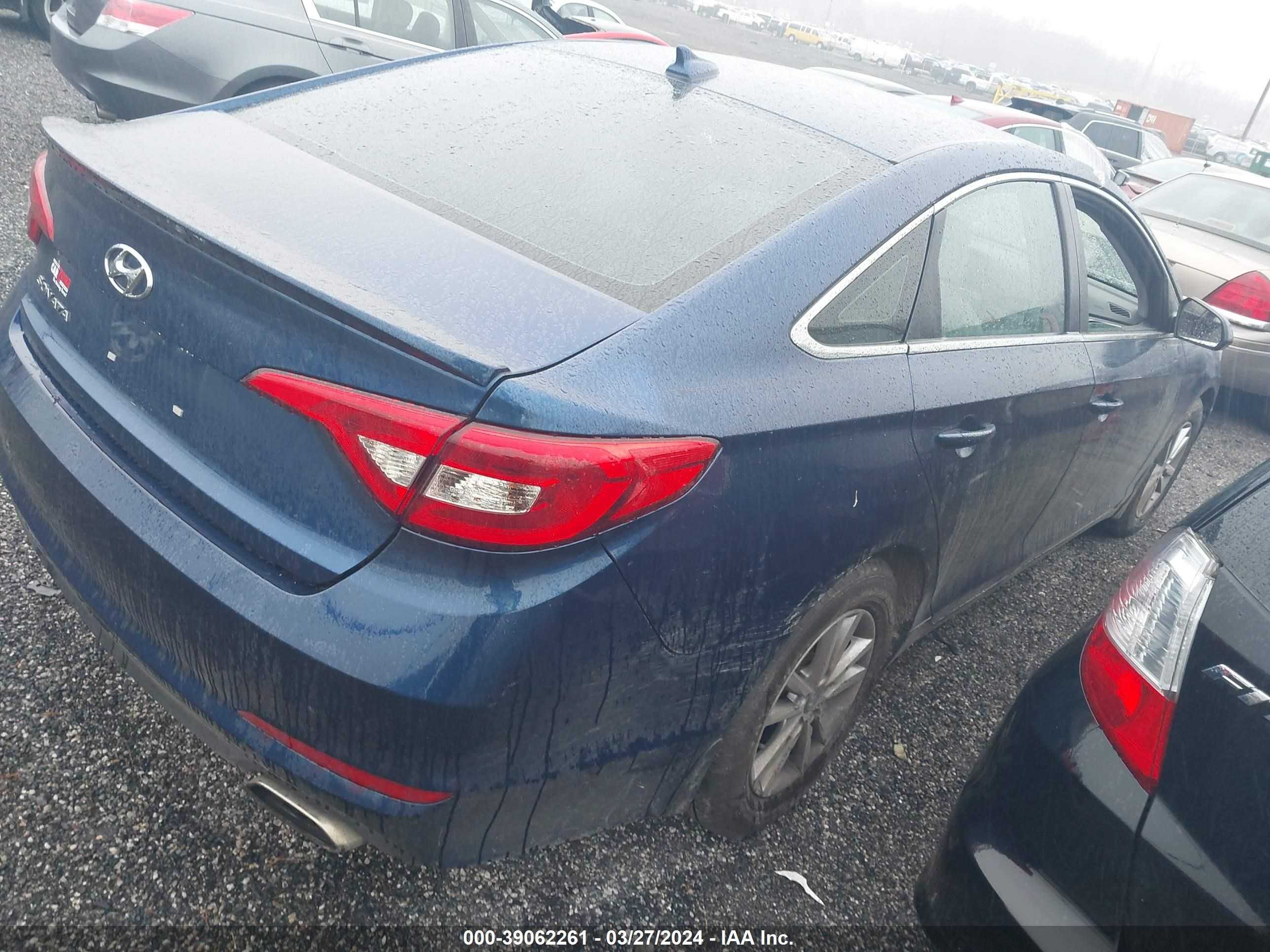 Photo 3 VIN: 5NPE24AF0GH307711 - HYUNDAI SONATA 