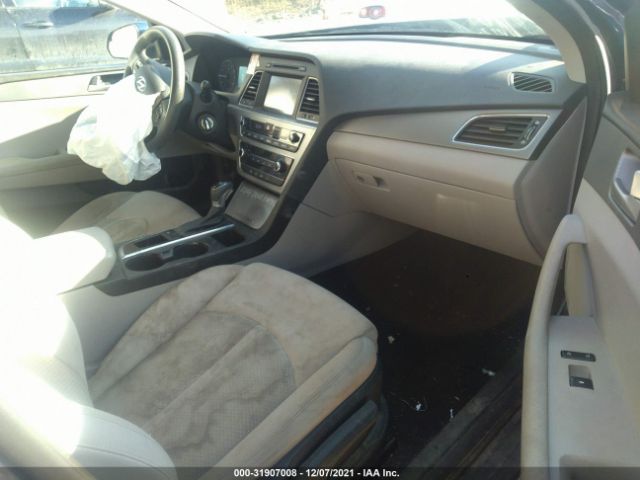 Photo 4 VIN: 5NPE24AF0GH324136 - HYUNDAI SONATA 