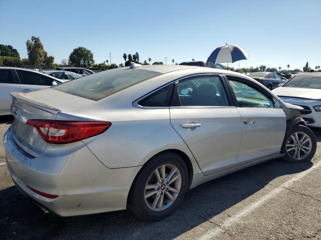 Photo 2 VIN: 5NPE24AF0GH327957 - HYUNDAI SONATA SE 